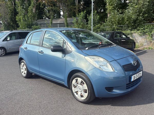 Toyota Yaris Hatchback, Petrol, 2006, Blue