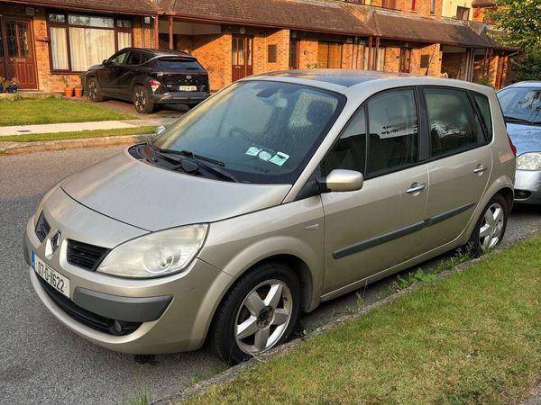 Renault Scenic MPV, Petrol, 2007, Yellow