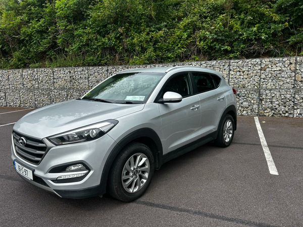 Hyundai Tucson SUV, Diesel, 2016, Silver