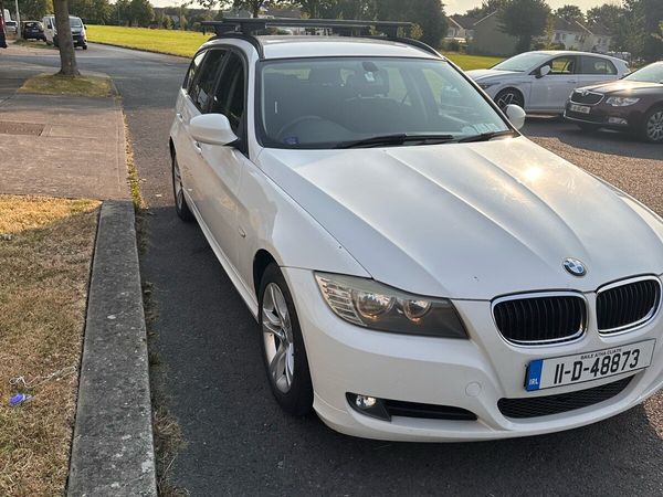 BMW 3-Series Estate, Diesel, 2011, White