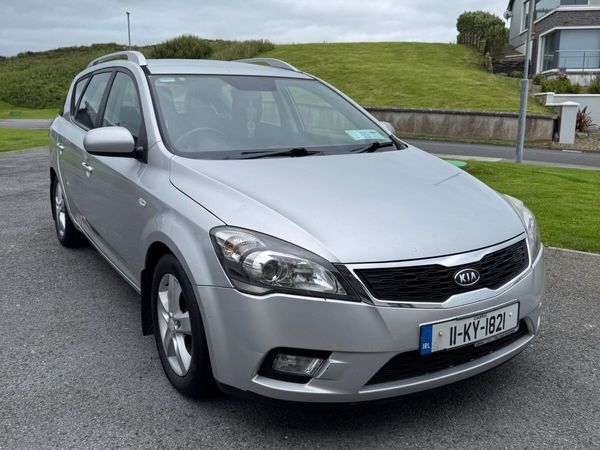 Kia Ceed Estate, Diesel, 2011, Silver