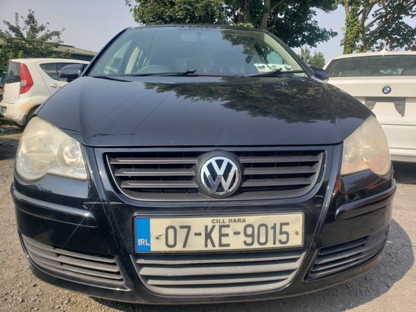 Volkswagen Polo Hatchback, Petrol, 2007, Black