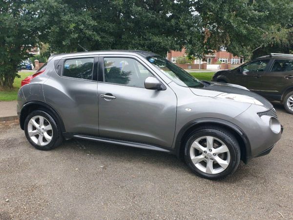 Nissan Juke SUV, Petrol, 2011, Grey