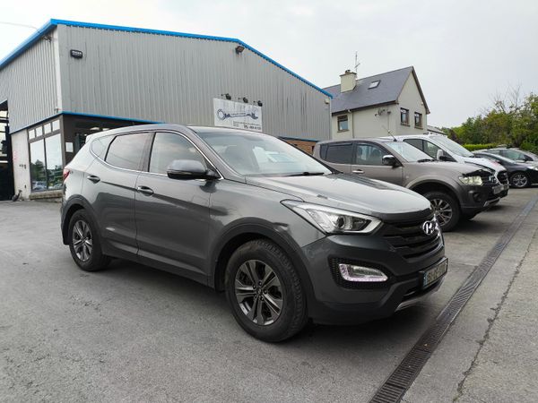 Hyundai Santa Fe SUV, Diesel, 2015, Silver