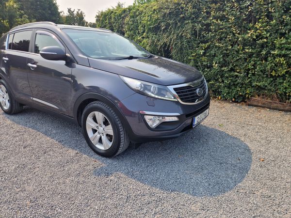 Kia Sportage SUV, Diesel, 2012, Silver