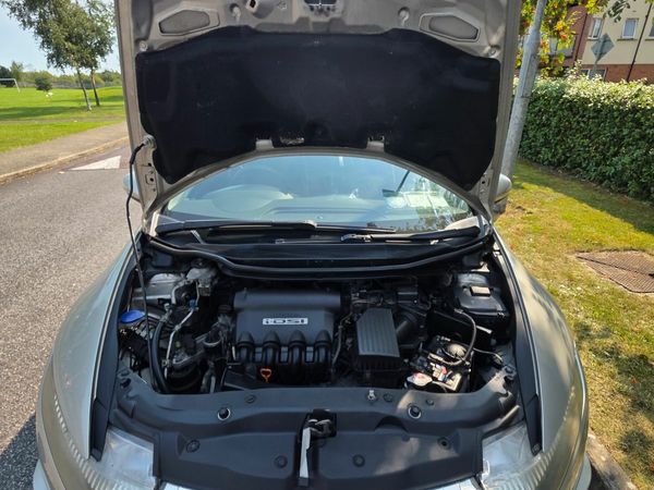 Honda Civic Hatchback, Petrol, 2006, Silver