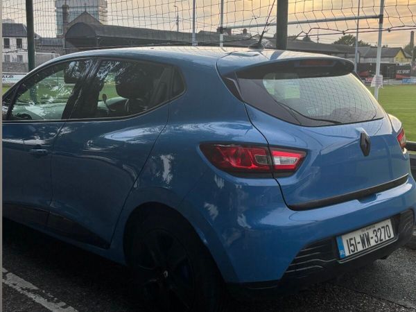 Renault Clio Hatchback, Petrol, 2015, Blue