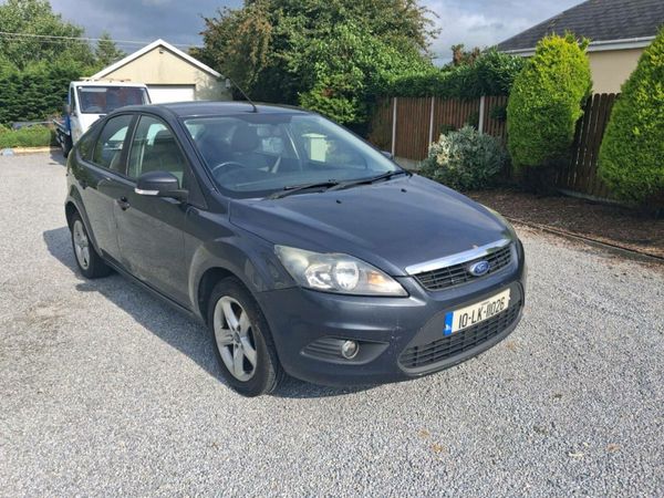 Ford Focus Hatchback, Diesel, 2010, Grey