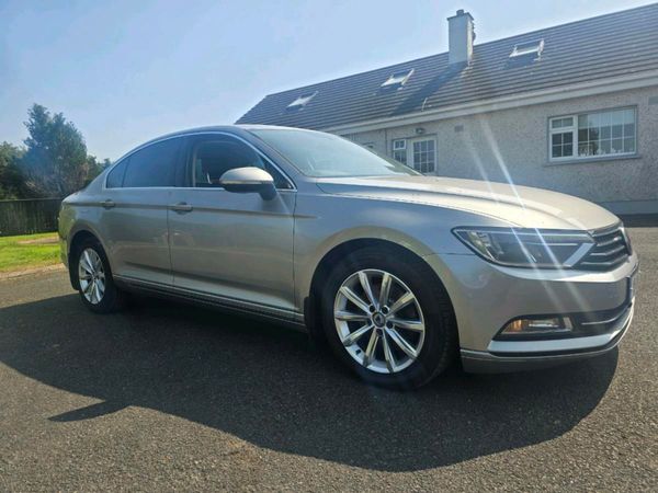 Volkswagen Passat Saloon, Diesel, 2015, Silver