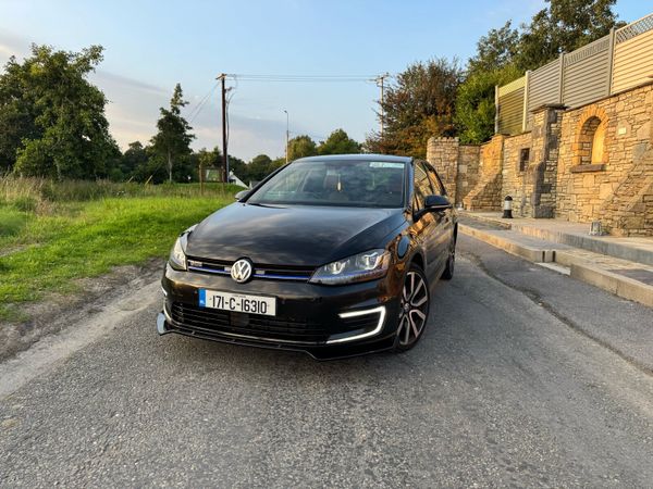 Volkswagen Golf Hatchback, Petrol Plug-in Hybrid, 2017, Black