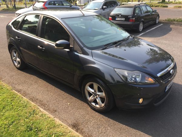 Ford Focus Hatchback, Diesel, 2010, Grey