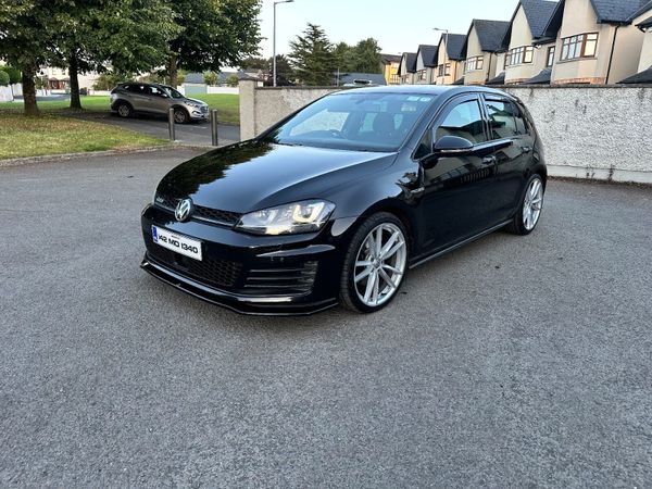 Volkswagen Golf Hatchback, Diesel, 2014, Black