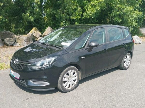 Opel Zafira MPV, Petrol, 2018, Black