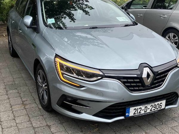 Renault Megane Estate, Diesel, 2021, Grey