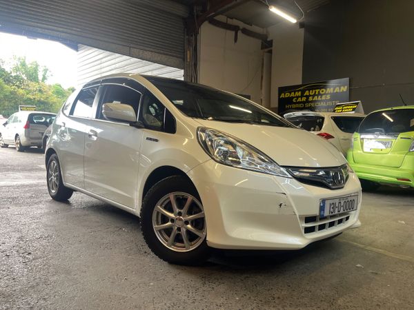 Honda Fit Hatchback, Hybrid, 2013, White