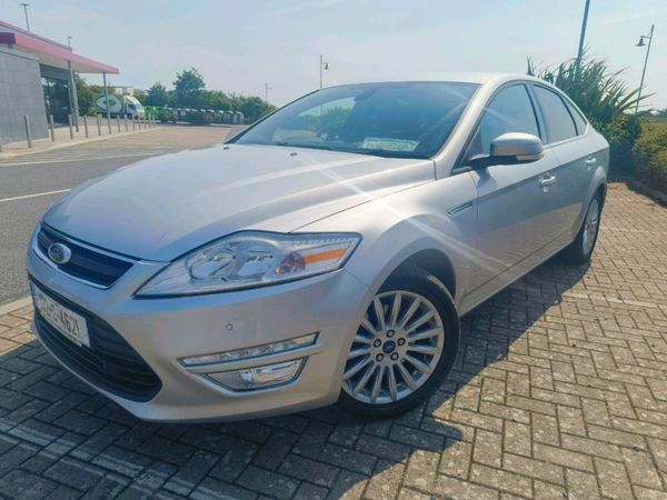 Ford Mondeo Hatchback, Diesel, 2013, Silver