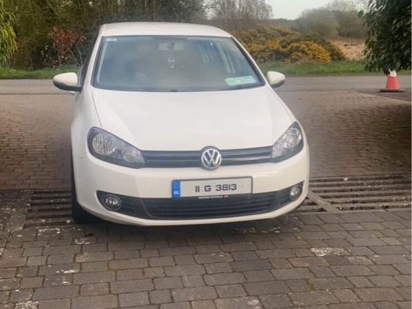 Volkswagen Golf Hatchback, Diesel, 2011, White