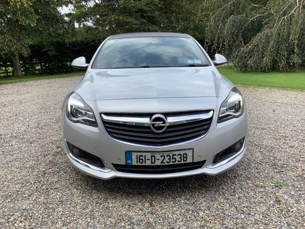 Opel Insignia Hatchback, Diesel, 2016, Silver