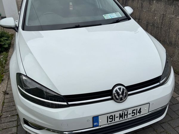 Volkswagen Golf Estate, Diesel, 2019, White