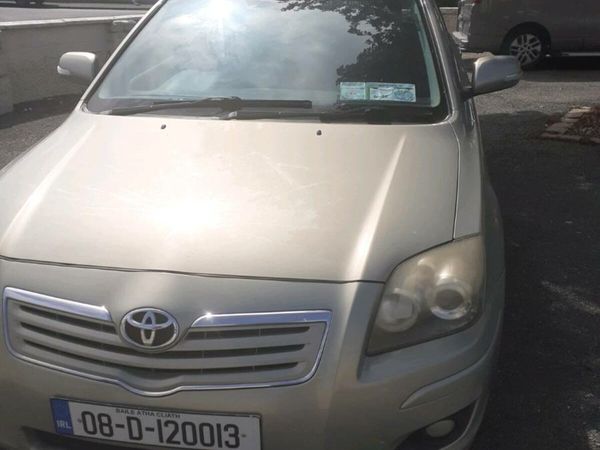 Toyota Avensis Hatchback, Diesel, 2008, Silver