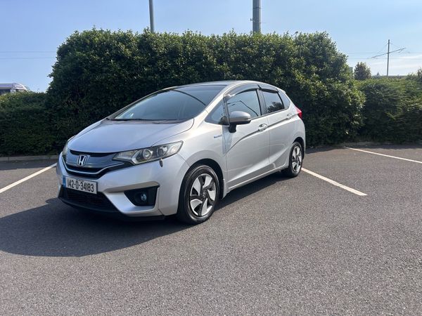 Honda Fit Hatchback, Petrol Hybrid, 2014, Silver
