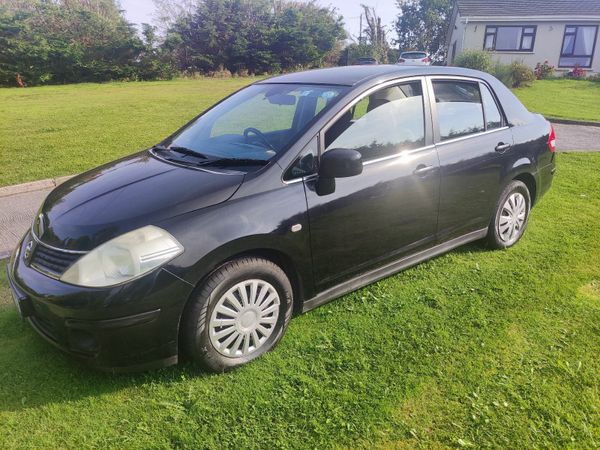 Nissan Tiida Saloon, Petrol, 2008, Black