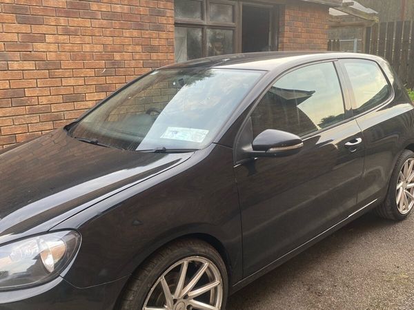 Volkswagen Golf Hatchback, Diesel, 2010, Black