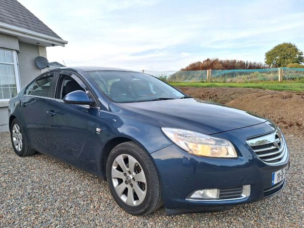 Opel Insignia Hatchback, Diesel, 2011, Blue