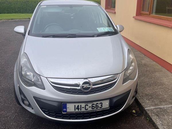 Opel Corsa Hatchback, Diesel, 2014, Silver