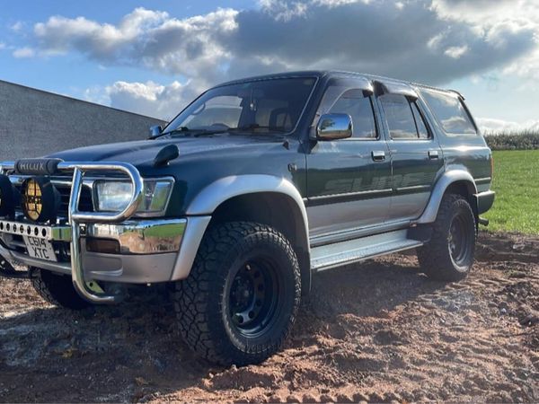 Toyota Land Cruiser SUV, Diesel, 2000, Red
