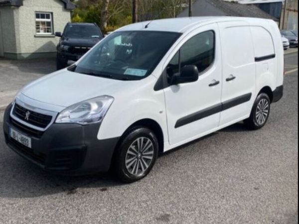 Peugeot Partner MPV, Diesel, 2018, White