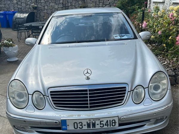 Mercedes-Benz E-Class Saloon, Diesel, 2003, Silver