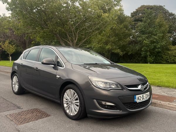 Vauxhall Astra Hatchback, Diesel, 2014, Grey