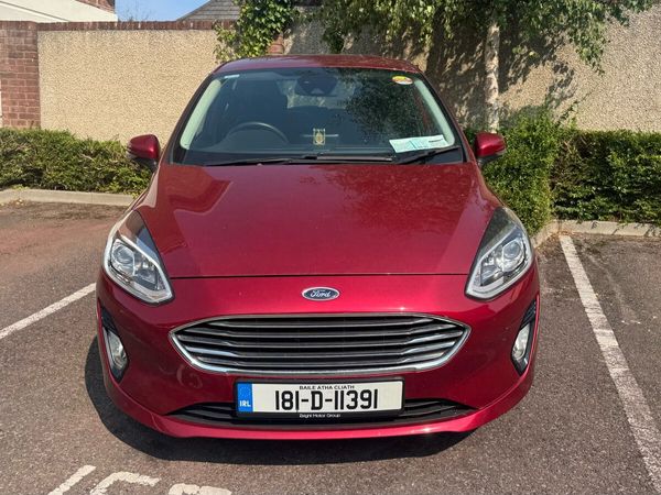 Ford Fiesta Hatchback, Petrol, 2018, Red