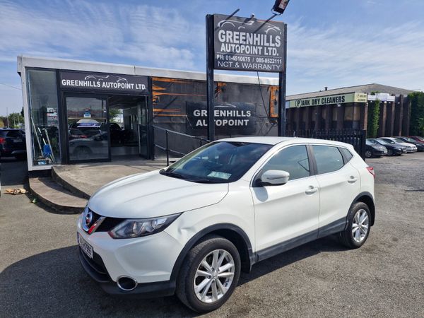 Nissan Qashqai Hatchback, Petrol, 2014, White
