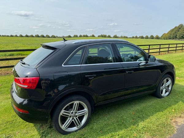 Audi Q3 SUV, Diesel, 2012, Black