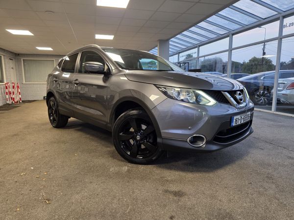 Nissan Qashqai Hatchback, Diesel, 2016, Grey