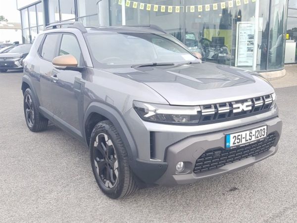 Dacia Duster SUV, Petrol Hybrid, 2025, Grey