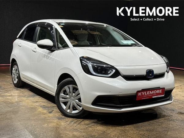 Honda Fit Hatchback, Petrol Hybrid, 2023, White