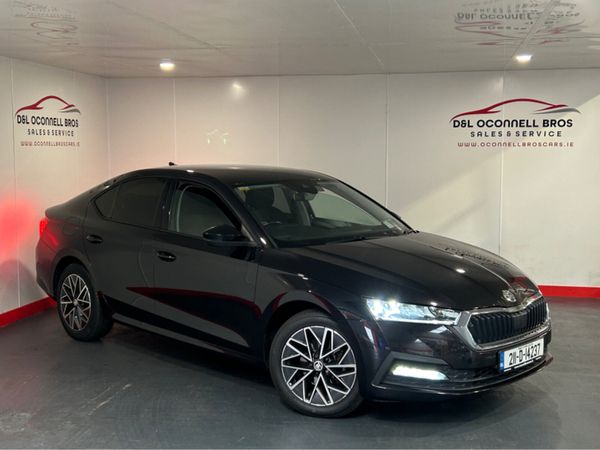 Skoda Octavia Saloon, Diesel, 2021, Black