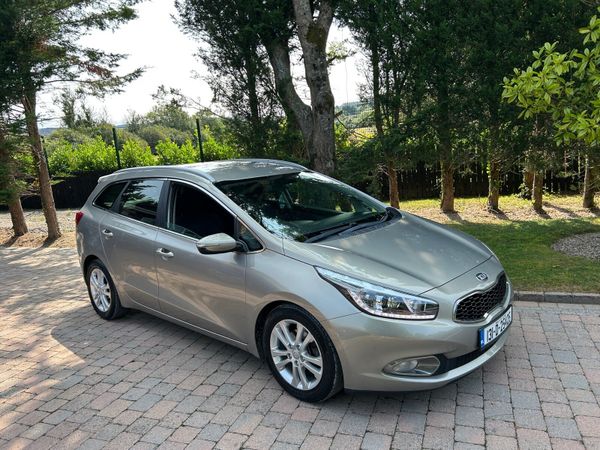 Kia Ceed Estate/Jeep, Diesel, 2013, Silver