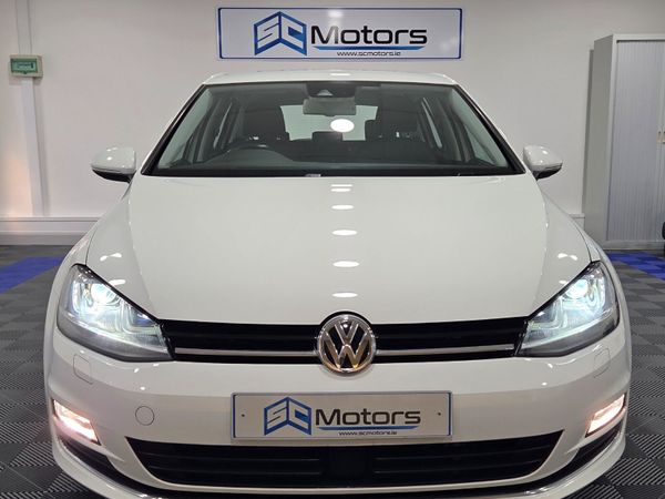 Volkswagen Golf Hatchback, Petrol, 2015, White