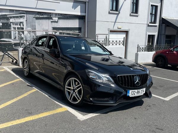 Mercedes-Benz E-Class Saloon, Diesel, 2013, Black