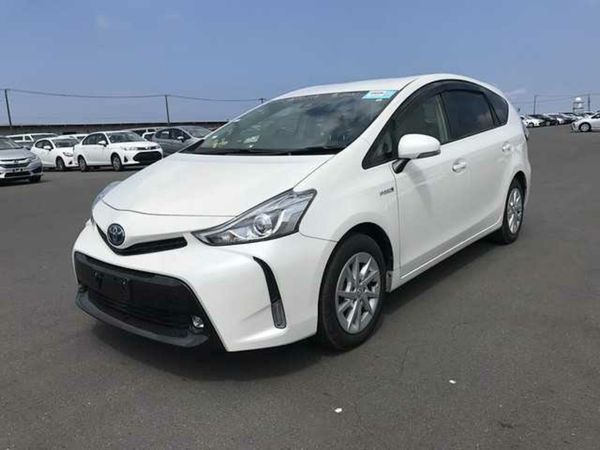 Toyota Prius MPV, Petrol Hybrid, 2020, White