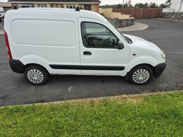 Nissan Kubistar Van, Diesel, 2004, White