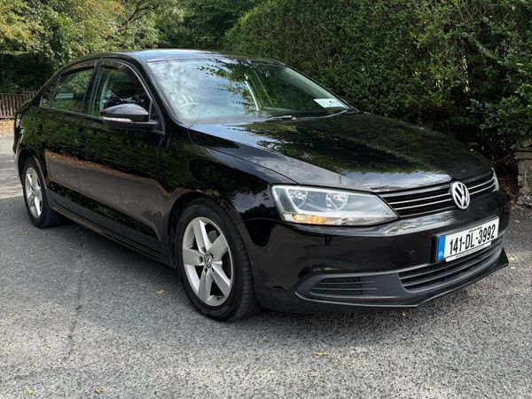 Volkswagen Jetta Saloon, Diesel, 2014, Black