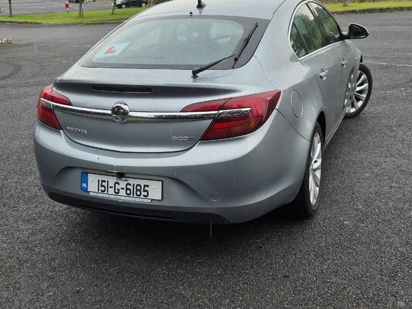 Vauxhall Insignia Hatchback, Diesel, 2015, Silver