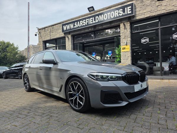 BMW 5-Series Estate, Petrol Plug-in Hybrid, 2021, Grey