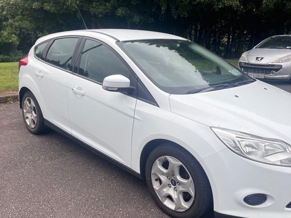 Ford Focus Hatchback, Diesel, 2013, White