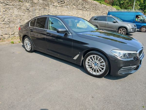 BMW 5-Series Saloon, Petrol Plug-in Hybrid, 2019, Grey